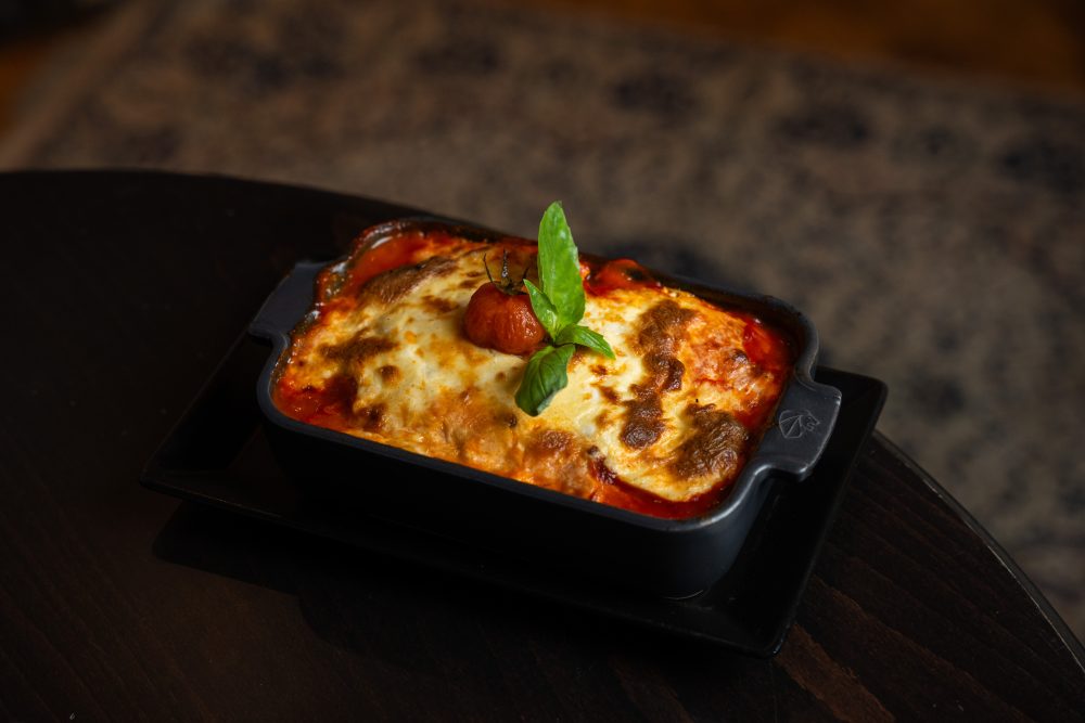 Kemencében sütött húsos lasagne