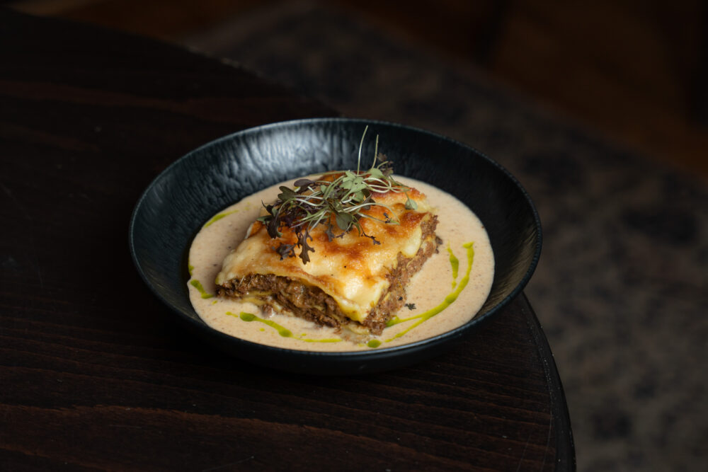 Kacsahúsos lasagne bianca mézes szarvasgombakrémmel